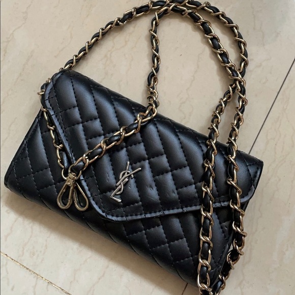 Yves Saint Laurent Handbags - 🔥ON SALE🔥 YSL sling bag (fixed price)